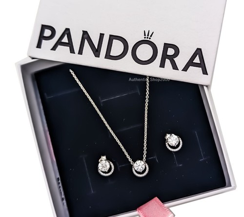Set gioielli collana - , e