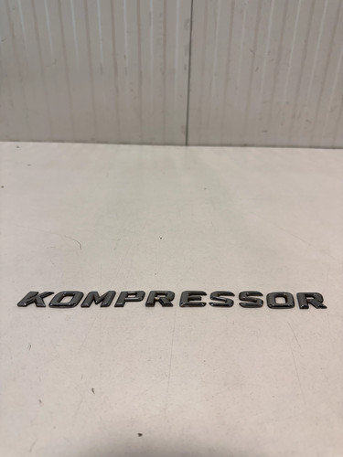 Scritta kompressor mercedes - kompressor,