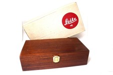 VALIGIA IN LEGNO MARCHIO LEICA