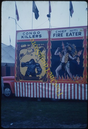 Wallace bros circus banner - bros,