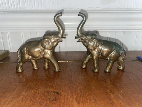 Heavy small brass elephants - heavy,