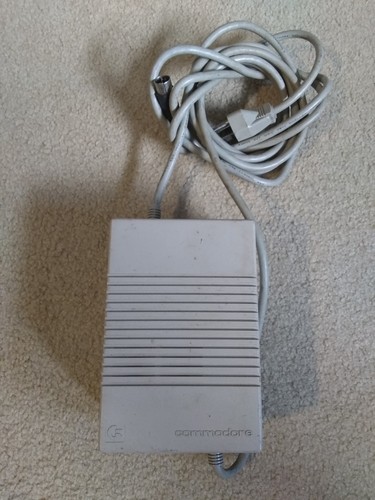 Commodore 1764 reu - commodore, 1764/reu