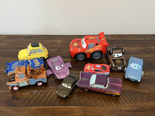 Disney Pixar Cars 2 Diecast Store Mater Lightning Holley Ramone Finn Luigi Bob