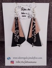 Orecchini in similpelle vari modelli e colori su richiesta: Idea Regalo