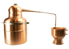 Alambicco distillatore in rame
