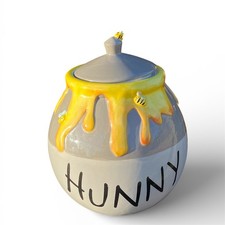 DIsney Winnie The Pooh Bear