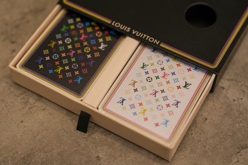 Louis vuitton monogram - louis,