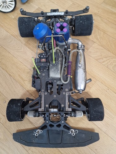 Mugen mrx4 - mugen,