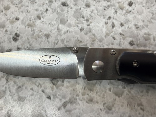 Fallkniven model p - fallkniven,