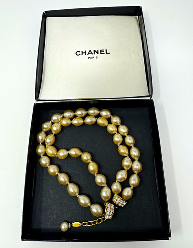 Collana girocollo vintage