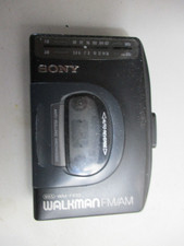 SONY BALADEUR WALKMAN FM/AM