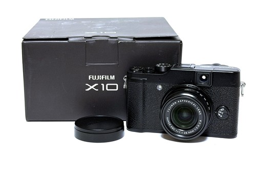 Fujifilm x10 con custodia - fujifilm,