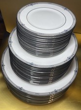 Set Of 40 Wedgwood Amherst