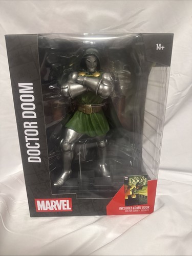 Statua doctor doom - doctor,