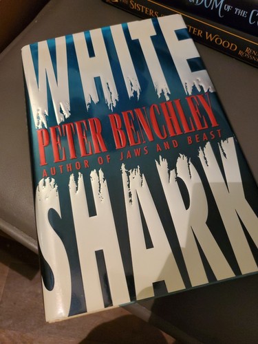 White shark hardcover by - white,