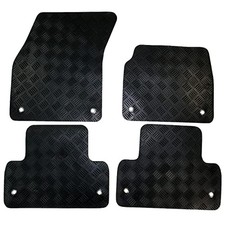 Set di tappetini per auto in