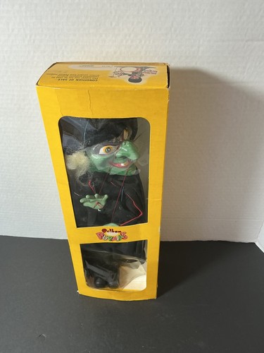 Pelham puppets marionetta - pelham,