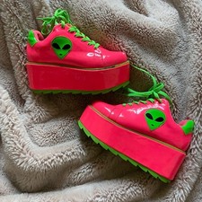 YRU Neon Pink LaLa Alien Rave