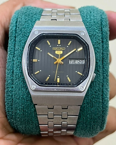 Vintage tank seiko automatic - tank,
