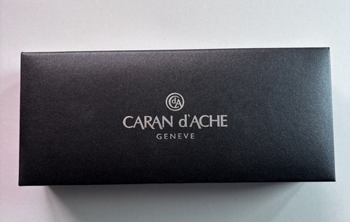 Caran ache varius plume - caran, d'ache
