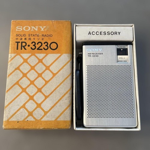 Radio transistor sony - a,