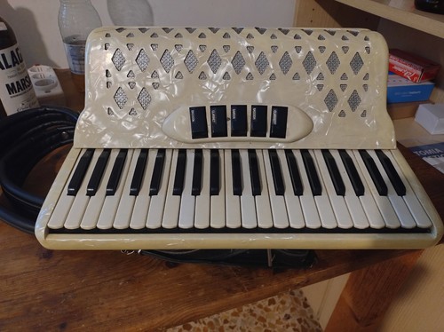 Fisarmonica vintage piano - vintage, a
