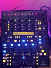 Mixer Behringer DDM4000 Dj