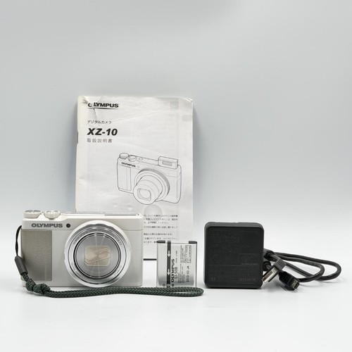 Fotocamera digitale compatta