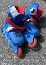 Pattini a rotelle blu per