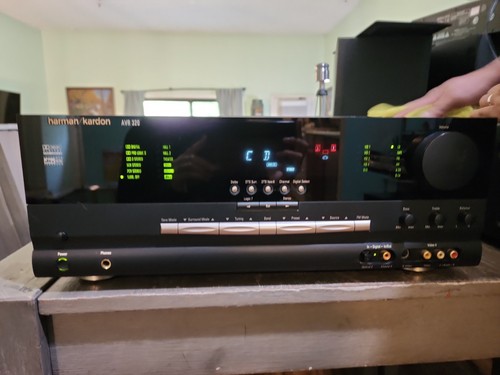 Harman kardon avr 320 - avr, reciever