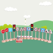 15x Segnaletica Stradale in