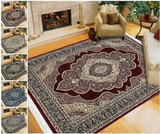 Nuovo tappeto tradizionale