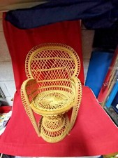 Due piccole vecchie sedie - piccole,