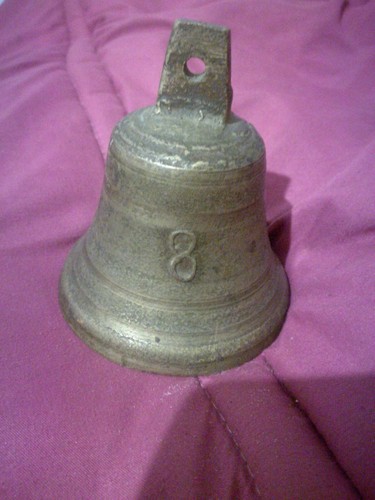 Campana antica bronzo
