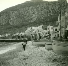 Italy Capri Marina Grande Old