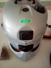 macchina a vapore per pulizia