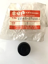 Suzuki DR500-LS650 Anni 80 Dado guarnizione testata cilindro 11145-37400