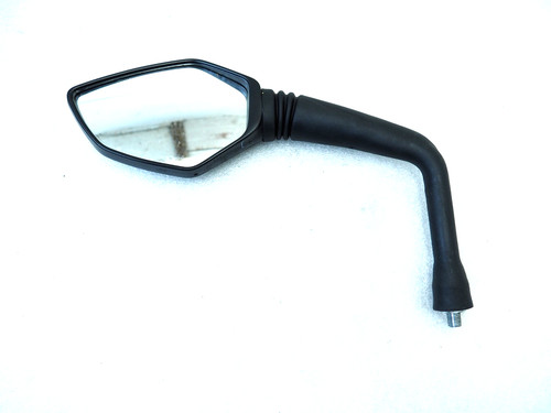 Specchietto specchio - specchietto,