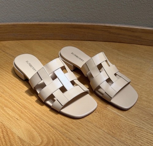 Nuovi sandali burberry slides - nuovi,