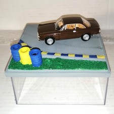 ALFA ROMEO JUIOR COUPE' IN DIORAMA SCALA 1/43