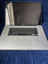 MacBook Pro 17 pollici metà
