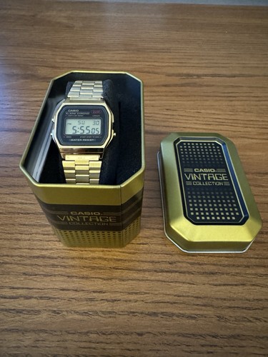 Casio vintage digital watch - casio,