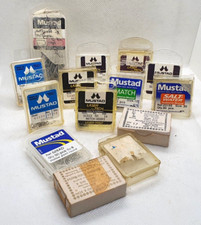 Lotto di ami da pesca MUSTAD