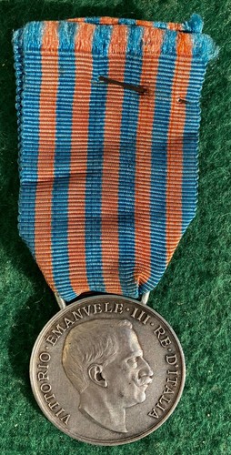 Medaglia vittorio emanuele - medaglia, iii