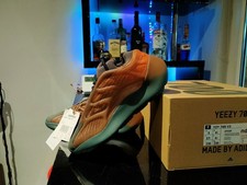 Adidas Yeezy 700 Uomo UK 4.5