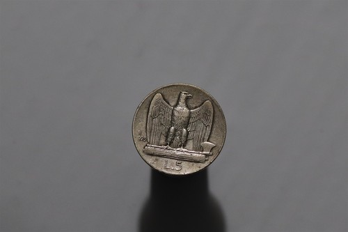 Italia 5 lire - 🧭,