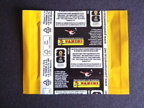 Panini sealed pack fifa world - panini,