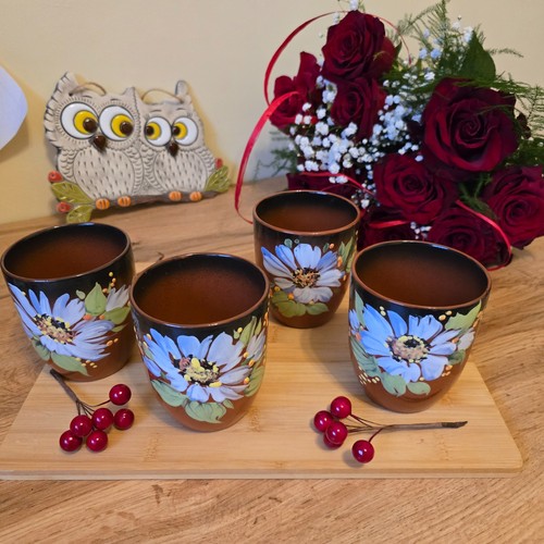 Set tazze floreali dipinte a - dipinte,