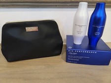 Shiseido Bio Performance Skin Filler Sieri - Nuovo con scatola Full Size + sacchetto cosmetico