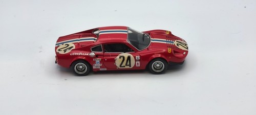 Nestor ferrari dino 246 - 1:43,